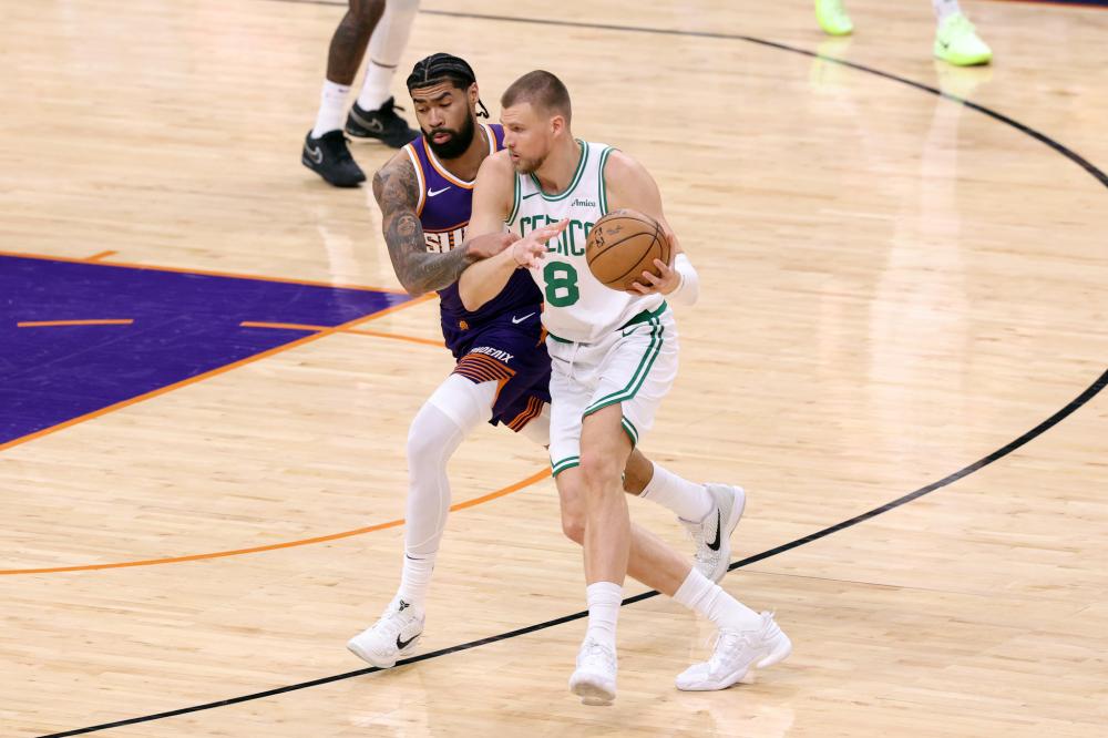 尤其是在对 尤其是在对