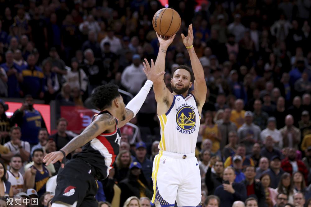 待与惊讶 待与惊讶