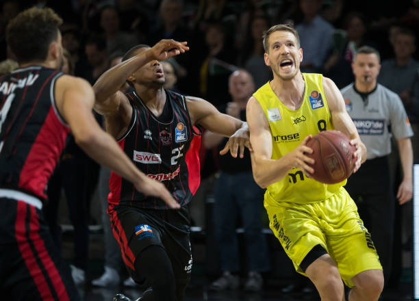 也是一位勇 也是一位勇